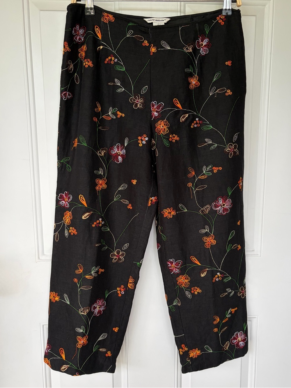 •Richard Malcolm•  Floral Embroidered Silk Linen Cropped Pants - Size 10